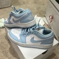 Worn A Handful Of Times Comes With The Box Slight Creases And Minimal Signs Of Wear Women’s Size 8(Runs True To Size) Great Shoes I Just Don’t Wear Them Enough Send Offers! Shoes Jordan 1, Jordan 1 Low White, Blue Quince, Blue Jordans, Nike Shoes Jordans, Shoes Jordan, Fashion 2024, Jordan 1 Low, Blue Sneakers