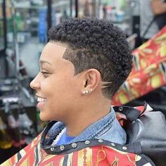 Barber Haircuts, Shaved Hair Designs, Tapered Natural Hair, Natural Hair Cuts, Tapered Hair, Pelo Afro