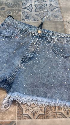 Rinestone Shorts, Trendy Rhinestone Jeans, Casual Rhinestone Party Jeans, Party Jeans With Rhinestone Fringe, Party Jeans With Blue Rhinestones, Party Blue Jeans With Rhinestones, Blue Denim Bottoms With Rhinestones, Blue Rhinestone Party Jeans, Casual Embellished Party Jeans