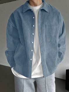 Azul Casual Collar manga larga Pana Liso Camisa Embellished No-Elástico Over Size Shirt Men, Men’s Casual Clothing, Grey And Blue Outfit Men, Man Oversized Shirt, Blue Long Sleeve Shirt Outfit Men, Men’s Tops, Clothes Ideas For Men, Blue Collared Shirt For Streetwear, Blue Outfit Aesthetic Men