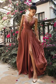 Shelby 7485 is a soft satin a line sweetheart neckline with a high leg slit SIZE 2 4 6 8 10 12 14 16 18 20 BUST 32.5 34 35 36 37 38 40 42 44 26 WAIST 25 26 27 28 29 30 32 34 36 38 HIP 36 37 38 39 40 41 43 45 47 49 Sukienki Maksi, Gala Gown, Evening Gala, Satin Formal Dress, Cinderella Divine, Bridesmaid Dresses Prom, Long Bridesmaid Dress, Sweetheart Dress, Chiffon Gown