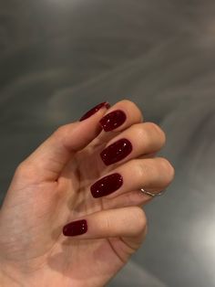 Casual Nails, Blush Nails, Red Nail Polish, Pretty Gel Nails, Red Nail, Classy Nails, Chic Nails, Short Acrylic Nails, Cute Acrylic Nails