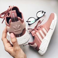 Ella Richards, Custom Adidas, Skirt Diy, Sneaker Outfits, Adidas Tee, Adidas Nmd R1, 3 Shoes, Sneakers Adidas, Casual Running Shoes