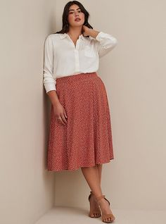 Best Skirts For Plus Size, Corporate Attire Women Plus Size Casual, Comfy Office Outfit Plus Size, Elegant Casual Plus Size, A Line Skirt Outfits Plus Size, Plus Size Business Casual Skirts, Business Casual Skirt Outfits Plus Size, Fun Work Outfits Plus Size, College Professor Outfits Women Plus Size