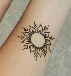 Tato Henna, Henna Tattoo Hand, Finger Henna, Simple Henna Tattoo, Tattoo Henna, Henna Body Art