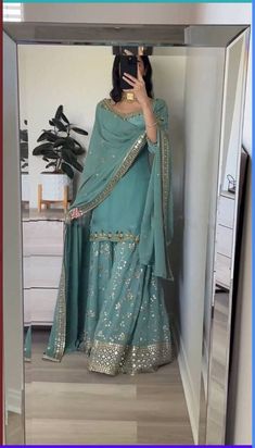 Indian Style Dress For Wedding, Wedding Desi Outfit, Indian Culture Clothing, Indian Bridal Party Outfits, Western Desi Outfits, Desi Suits For Women, Designs For Suits, Aesthetic Pakistani Suits, Outfit For Wedding Indian