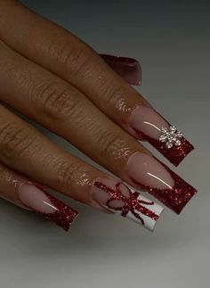 Coffin Nails Designs Christmas, Medium Length Nails With Gems, Red Bling Christmas Nails, Red Nails Design Christmas, Christmas Square Acrylic Nails, Winter Y2k Nails, Christmas Stiletto Nails Designs, Christmas Nails With Gems, Xmas Red Nails