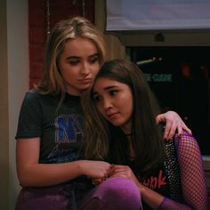 Riley And Maya Aesthetic, Riley And Maya, Maya And Riley, Soulmate Friends, Bff Pfp Matching Aesthetic, Riley Matthews, Happy Birthday Princess, Rowan Blanchard, Disney Channel Shows