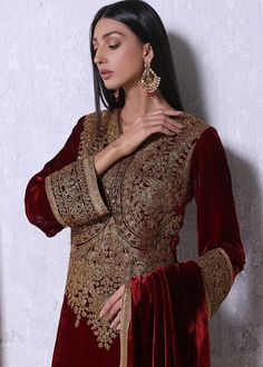 Velvet Shirt, Sequins Embroidery, Pakistani Outfits, Outfits Women, Elegant Fashion, Make You Feel, Party Wear, Red Color