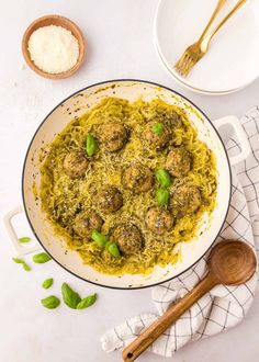 Pesto Chicken Meatballs | Living Chirpy Dinner Ideas For Diabetics, Japanese Clear Onion Soup Recipe, Clear Onion Soup, Spicy Vegetable Soup, Gluten Free Burger, Onion Soup Recipe, Chicken Fajita Casserole, Chicken With Italian Seasoning, Cauliflower Dishes