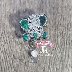 Acrylic Accessories, Personalised Badges, Cricut Projects Beginner, Id Badge Reels, Art Resin, Nurse Badge Reel, Retractable Badge Reel, Cute Elephant, Grad Gifts