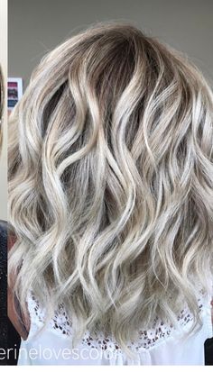 Hair Station, Winter Blonde Hair, Stylish Hair Colors, Hair Stations, Grey Blonde Hair, Grey White Hair, Ash Blonde Balayage, Blonde Wavy Hair, Hair Color Options