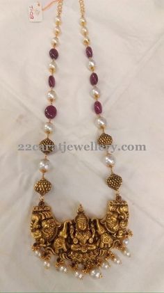 Pearl Jewelry Design, Gold Jewelry Simple Necklace, Pearl Necklace Designs, Beaded Necklace Designs, Silver Jewellery Indian, Antique Jewelry Indian, Gold Pendant Jewelry