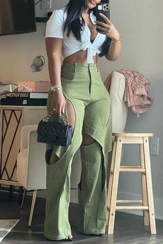 Antique Brass Casual Solid Hollowed Out Patchwork Regular High Waist Conventional Solid Color Trousers Cutout Pants, Green Pants, Baddie Outfits Casual, Looks Style, Lookbook Outfits, Looks Vintage, Outfits Casuales