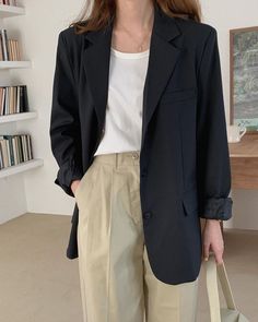 Bussines Casual Woman, Stylish Work Outfits, 가을 패션, Looks Style, Casual Style Outfits, Work Attire, Teen Fashion Outfits, Work Fashion, Minimal Fashion