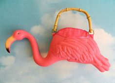 Sewing Inspiration - Pink Flamingo Purse Flamingo Purse, Beach Pool Party, Pink Bird, Luau Party, Everything Pink, Pink Flamingo, Beach Pool, Pink Flamingos