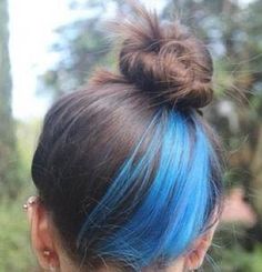 Hair Blue Underlights, Hair Underlights, Hidden Hair Color, Underlights Hair, Peekaboo Hair, Hair Color Streaks, Hair Streaks, Short Hair Color, Hair Inspo Color