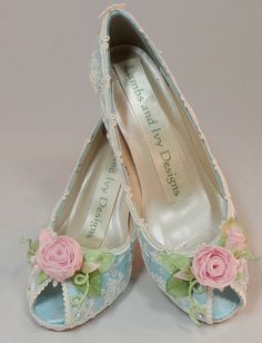 Garden Wedding Shoes, Flower Wedding Shoes, Lace Wedding Shoes, Fairy Shoes, Blue Wedding Shoes, Fantastic Shoes, Vintage Heels, Bridal Heels, Lace Heels