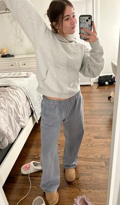 sweatshirt: aritzia pants: brandy shoes: uggs Outfits With Brandy Sweatpants, Aritzia Sweatshirt Outfit, Sweatpants Outfit For School Fall, Outfits W Ugg Slippers, Uggs With Pants, Brandy Pants Outfit, Sweatpants With Cardigan Outfit, Anastasia Pants Outfit Brandy, Uggs Scuffette Outfit