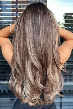 Brunette Hair With Ashy Blonde Highlights, Brown With Cool Tone Highlights, Ash Brown Hair With Highlights Blondes, Blonde On Brown Highlights, Hair Inspo Brown And Blonde, Ash Blonde Balayage On Light Brown Hair, Brown Balayage Hair Ash, Ash Brown Hair With Blonde Balayage, Balayage Cool Brown