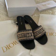 Christian Dior Dway Slides / Mules 100% Authentic And Will Go To Poshmark For Authentication After Purchase Size 38 Fit A Size 7-7.5 Us Worn Not Brand New Come With Everything Pictured Dior Dway Slides, Dway Slides, Embroidery Slippers, Dior Summer, Embroidered Slippers, Girls Tote, Christian Dior Fashion, Slippers Shoes, Dior Fashion