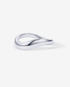 #Variant_White Gold Wavy Ring, Sustainable Jewelry, Stackable Ring, Recycled Metal, Favorite Rings, White Ring, Everyday Jewelry, Stackable Rings, Jewelry Organization