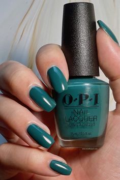 OPI My Studio's on Spring swatch Opi My Studio’s On Spring, Green Nail Colors, Pista Colour, Nails Shimmer, Nail Polish Colors Summer, Jade Nails, Summer Nail Polish