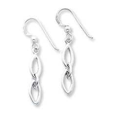 Loops of polished sterling silver dangle playfully in these fashion jewelry earrings for her. Each earring is secured with a fishhook back. Prom Jewelry Earrings, Silver Jewlery, Jewelry Advice, Prom Jewelry, Fashion Jewelry Earrings, Jewelry For Her, Accessories Jewelry Earrings, Gold Earrings Dangle, Silver Earrings Dangle