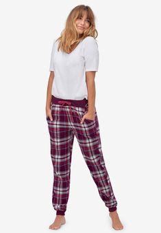 Soft yarn-dyed plaid flannel pants in a relaxed fit. Ribbed elastic waistband with twill tape drawstring. Side pockets.  Ribbed elastic waistbandRibbed Flannel Pants, Sleep Pants, Tunic Tank Tops, Pants With Pockets, Woman Within, Sleepwear & Loungewear, Gray Plaid, Petite Jeans, Sleep Shirt