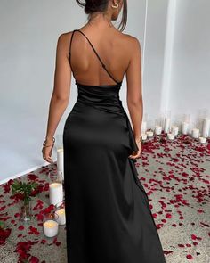 Memoriesea Women’s Sexy One Shoulder Satin High Split Cocktail Wedding Party Maxi Dress https://a.co/d/3kj7chk #fashion #dress Head Turning Dress, High Split Dress, Party Maxi Dress, Prom Shopping, Elegant Attire, Cocktail Wedding, Maxi Dress Prom, Split Maxi Dress, Wedding Cocktails