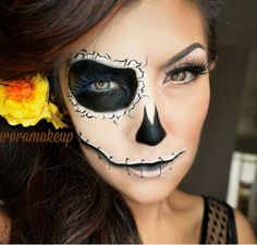 Love Extreme Make-up, Khol Eyeliner, Fantasy Make-up, Halloweenský Makeup, Face Painting Halloween, Special Effects Makeup, Skull Makeup