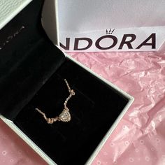 Brand New Never Worn With Gift Box And Bag Gold Pandora Necklace, Pandora Heart Necklace, Pandora Mom, Pandora Jewelry Necklace, Pandora Star, Silhouette Necklace, Pandora Gold, Pandora Pink, Pandora Heart