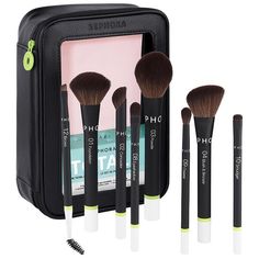 What it is: A set of eight must-have brushes to complete your full face and eye makeup routine and create a flawless full makeup look.What Else You Need to Know: The SEPHORA COLLECTION Total Brush Set is your go-to set for seamless application of all your makeup products in just one swipe. It contains every brush you will ever need for a full every day or fancy makeup routine from a flawless base to all your go-to eye looks. The assortment is curated with the best of Sephora's Essential Brushes, Face Makeup Routine, Best Face Makeup, Face Application, Flawless Face Makeup, Face Brush Set, Make Up Tools, Full Makeup, Perfect Complexion, Sephora Beauty