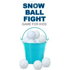 INDOOR SNOWBALL FIGHT: DIY GAME FOR KIDS #wintergamesforkids #winteractivitiesforkids Diy Games For Kids, Snowball Games, Winter Party Games, Outdoor Water Games, Indoor Party Games, Indoor Snowballs, Trendy Games, Bored Kids, Free Games For Kids