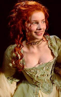 Rachel Hurd Wood, Red Hair Inspo, Luxury Perfumes, Costume Noir, Perfumes For Women, Photographie Portrait Inspiration, Ginger Girls, Costume Drama, Period Costumes