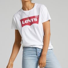 Size Xs New With Tags Crew Neck Short Sleeves Regular Fit Levi's Logo Embossing Levis T Shirt, Denim Crafts, Pink Lady, Levis Women, Cotton Logo, Logo Tee, Guess Jeans, Emporio Armani, Versace