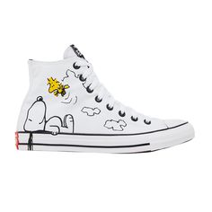 Find CONVERSE Peanuts X Chuck Taylor All Star High 'snoopy And Woodstock on Editorialist. Peanuts x Chuck Taylor All Star High 'Snoopy and Woodstock' Embroidery Converse, Converse Design, Snoopy And Woodstock, Chuck Taylor All Star, Woodstock, White Shoes, Chuck Taylor, Cute Shoes, Mens Shoes Sneakers