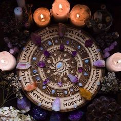 Crystal & Gemstone Magic: Everything you ever wanted to know about cry - Luna Lifted Yennefer Of Vengerberg, Wicca Witchcraft, Beltane, Witch Aesthetic, Witchy Vibes, 판타지 아트, Samhain, Crystal Grid