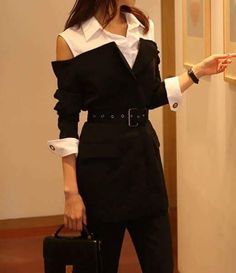 Fashion Vocabulary, Woman Suit Fashion, Classy Work Outfits, Fashionista Clothes, Vintage Elegance, Stylish Work Outfits, Easy Trendy Outfits, Modest Fashion Outfits, Fashion Mistakes