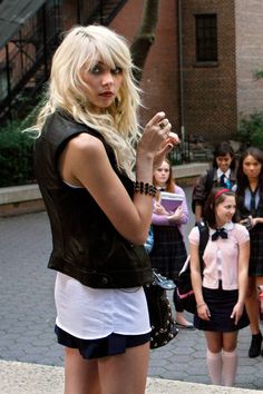 Gossip Girl Hairstyles, Taylor Michel Momsen, Jenny Taylor, Gossip Girl Aesthetic