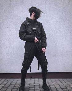 Warcore Outfits Men, Warcore Outfits, Homeless Clothes, Tech Wear Aesthetic, Casual Fantasy Clothing, Aesthetic Techwear, Black Techwear, Techwear Men