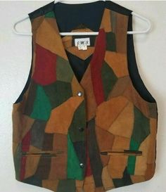 JMT Vintage Patchwork Leather Vest Women's Sz Small Fall Fashion 2019. Condition is Pre-owned. Shipped with USPS Priority Mail. Absolutely beautiful So on trend No Flaws Listing and template services provided by inkFrog Vest Patchwork Vintage, Spiral Outfit, 80s Themed Outfits, Vest Patterns, Vest Outfits For Women, Core Fashion, Patchwork Vest, Colorful Vest, Patchwork Clothes