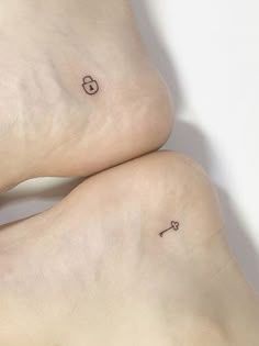 Couple tattoo designs. Couple tattoo designs. Couple aesthetic tattoo. Couple tattoos small. Couple tattoo small. Small Tattoo Couple, Tattoos Couple Aesthetic, Lock And Key Tattoo, Maching Tattoos, Cute Matching Tattoos, Matching Friend Tattoos, Best Couple Tattoos, Small Matching Tattoos, Cute Couple Tattoos