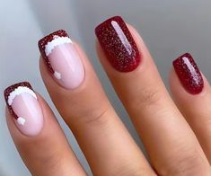 Santa Hat Nails, Short Fake Nails, Nails For Women, Stick On Nails, Square Acrylic Nails, Christmas Nail Designs, Manicure E Pedicure, Artificial Nails