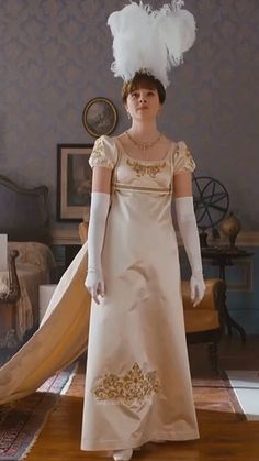 Gown For Debut, Bridgerton Season 2, Debut Dresses, Regency Gown, Regency Era Fashion, 1800s Fashion, Regency Dress, Period Dress, Regency Fashion