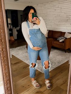 Sports Maternity Outfit, Birkenstock Maternity Outfit, Summer Maternity Outfits Midsize, Maternity Mom Jeans Outfit, Maternity Overalls Outfit Fall, Maternity Outfits With Jeans, Curvy Maternity Outfits