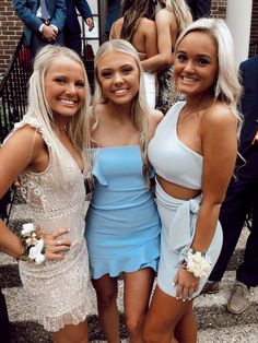 School Dance Outfits, Homecoming Outfit, Simple Prom Dress Long, Homecoming Outfits, School Dresses