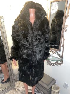 The Luxen faux fur coat is the perfect addition to any outfit. Screams luxury, is super soft and has pockets!!! Chic Fur Coat With Faux Fur Lining, Faux Fur Lined Long Coat For Fall, Long Fur Coat With Faux Fur Lining For Fall, Fall Long Coat With Faux Fur Lining, Chic Long Faux Fur Coat, Long Sleeve Faux Fur Mink Coat, Mink-colored Faux Fur Coat, Black Long Faux Fur Coat, Fall Long Faux Fur Coat