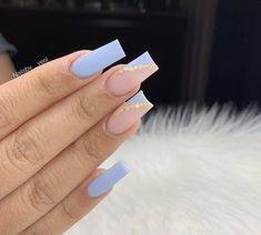 Baddie Acrylics, Acrylic Nails Ideas Almond, Nails Stiletto Short, Blue Acrylic Nails Ideas, Royal Blue And Silver Nails, Baddie Almond Nails, Long Almond Acrylic Nails, Nails Royal Blue, Nails Ideas Almond