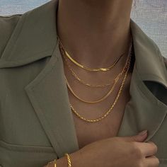 Material: Alloy Fashion Element: Round, Polka Dot, Line Style: INS Style Stackable Earrings, Jewellery Moodboard, Necklace Choker Gold, Layered Jewellery, Layered Gold Jewelry, Stackable Necklaces, Jewelry Girl, Stackable Jewelry, Choker Gold